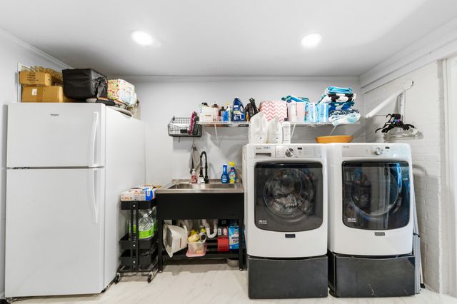 106 Carol Dr, Columbia, TN 38401