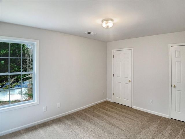 863 Langley View Court, Loganville, GA 30052