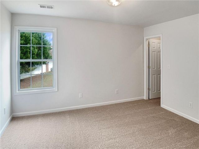 863 Langley View Court, Loganville, GA 30052