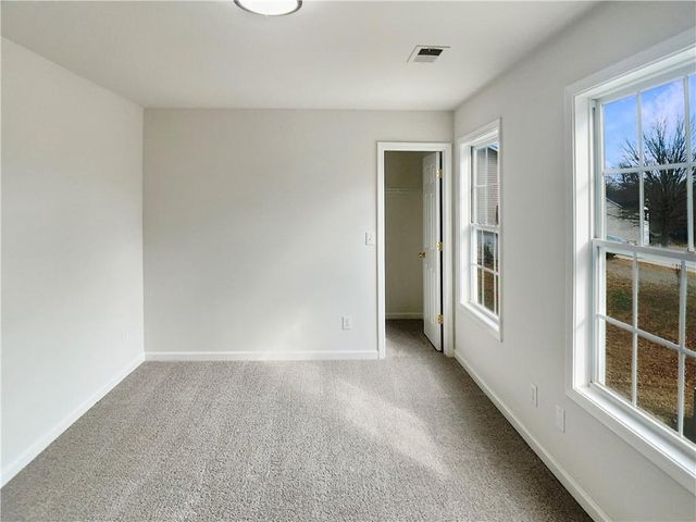 863 Langley View Court, Loganville, GA 30052