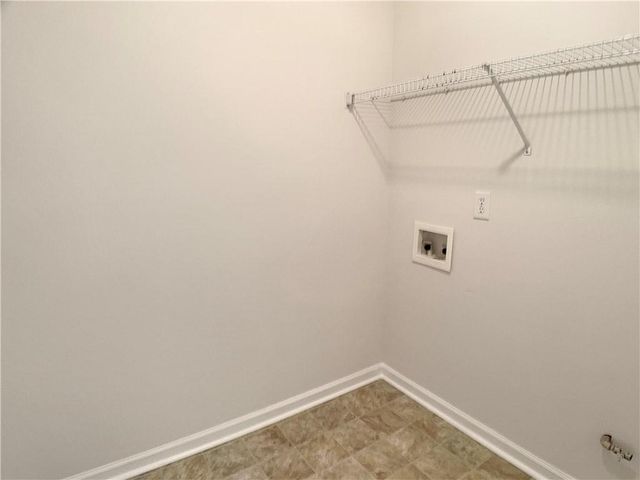 863 Langley View Court, Loganville, GA 30052