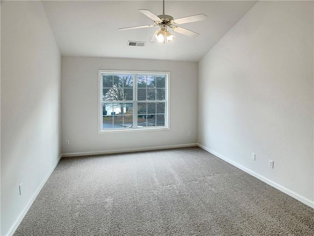 863 Langley View Court, Loganville, GA 30052