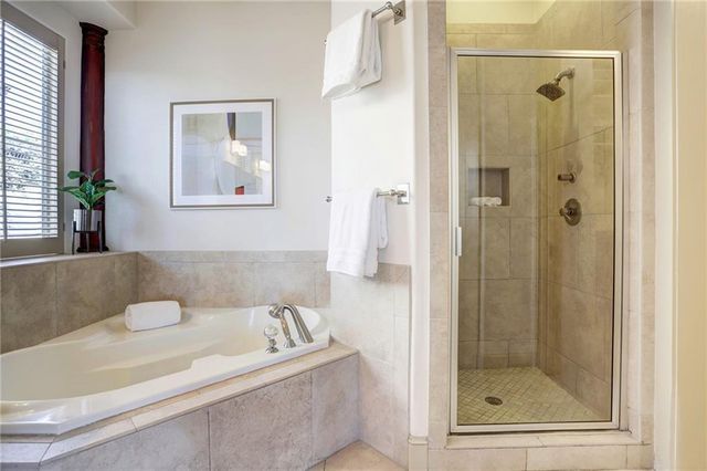 8546 Adirondack TRL 10, Austin, TX 78759