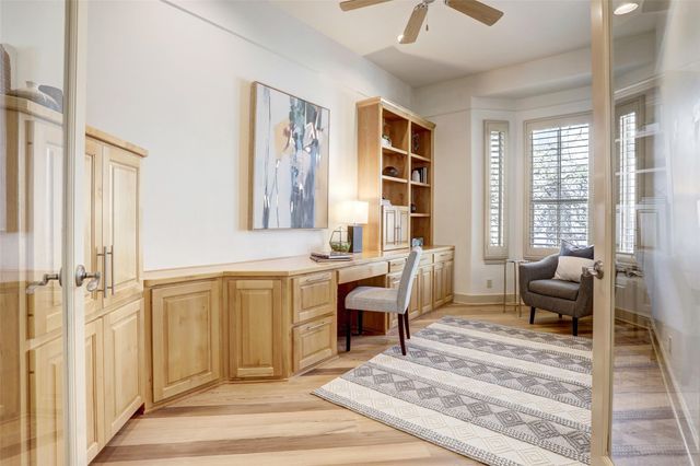 8546 Adirondack TRL 10, Austin, TX 78759