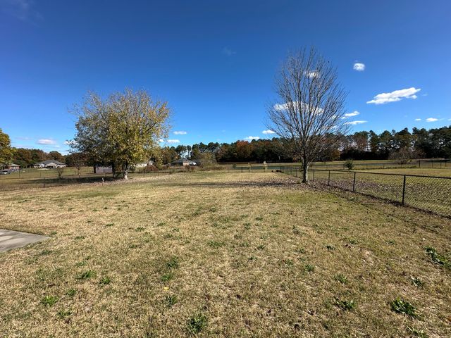 2585 Stirrup Lane, Dalzell, SC 29040