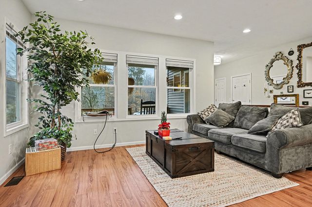 10599 W H Avenue, Kalamazoo, MI 49009