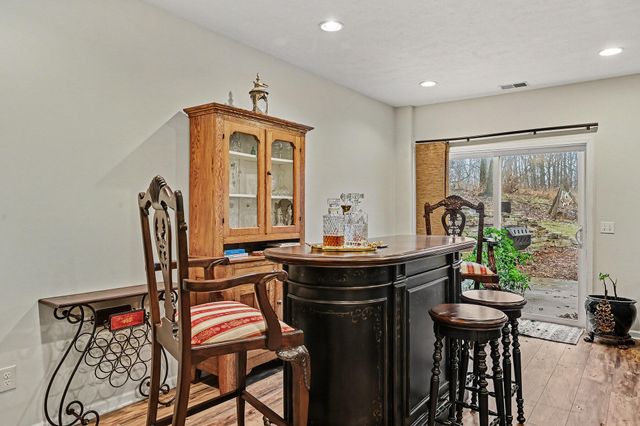 10599 W H Avenue, Kalamazoo, MI 49009