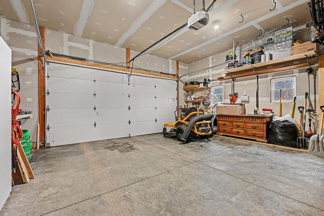 10599 W H Avenue, Kalamazoo, MI 49009