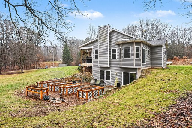 10599 W H Avenue, Kalamazoo, MI 49009