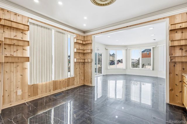 49750 Golden Lake Drive, Shelby Charter Township, MI 48315