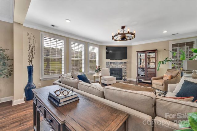 7046 North Bridge Drive, Huntersville, NC 28078