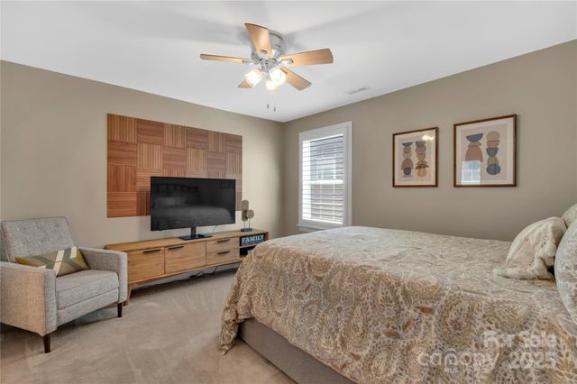 7046 North Bridge Drive, Huntersville, NC 28078
