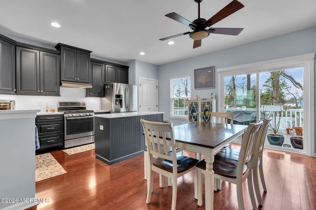 101 Spirit Way 301, Brick, NJ 08723
