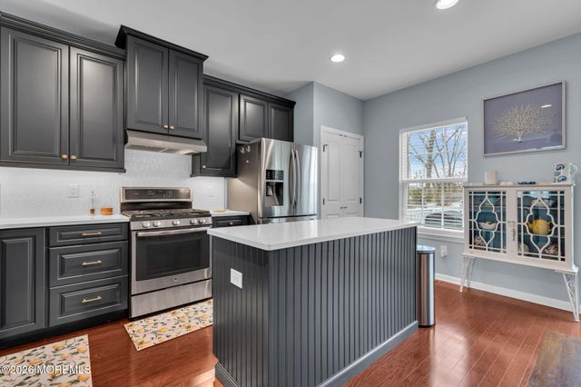 101 Spirit Way 301, Brick, NJ 08723