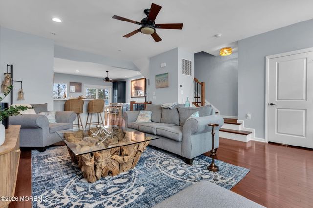 101 Spirit Way 301, Brick, NJ 08723
