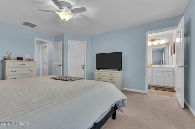 101 Spirit Way 301, Brick, NJ 08723