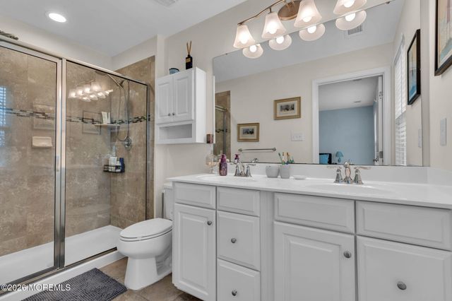 101 Spirit Way 301, Brick, NJ 08723