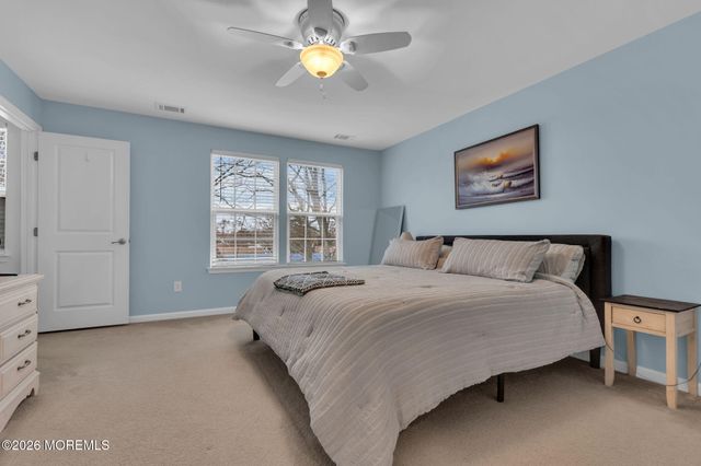 101 Spirit Way 301, Brick, NJ 08723