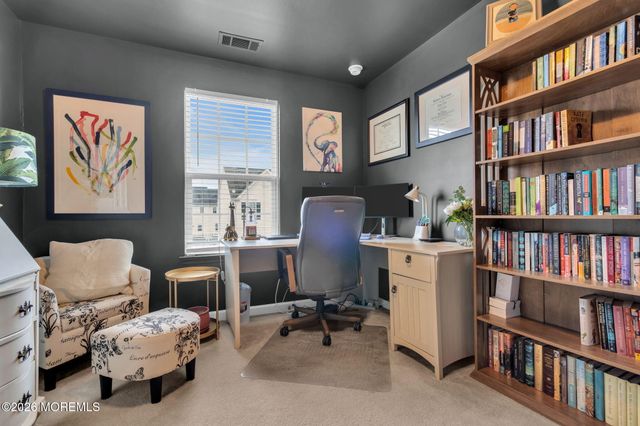 101 Spirit Way 301, Brick, NJ 08723