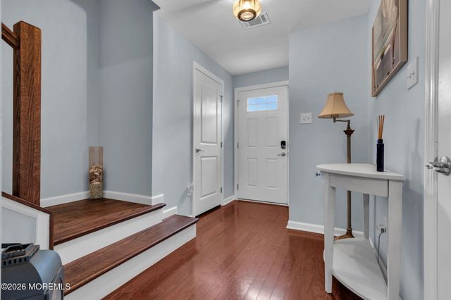 101 Spirit Way 301, Brick, NJ 08723