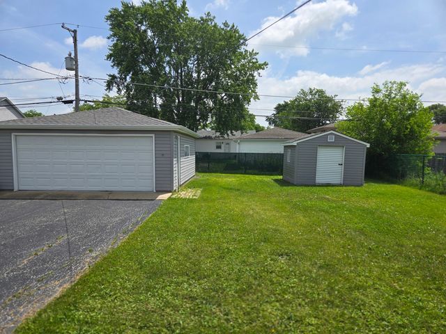 16765 Highview Avenue, Orland Hills, IL 60487