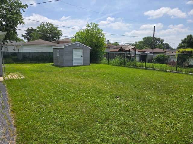 16765 Highview Avenue, Orland Hills, IL 60487
