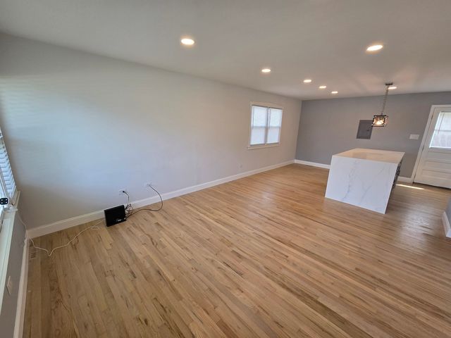 16765 Highview Avenue, Orland Hills, IL 60487