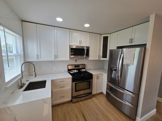 16765 Highview Avenue, Orland Hills, IL 60487