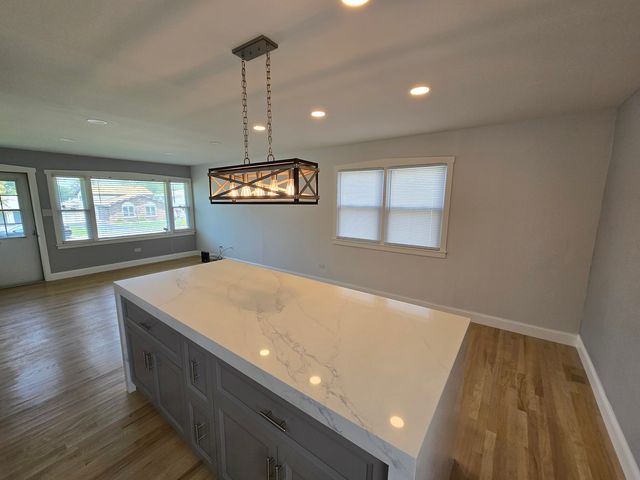 16765 Highview Avenue, Orland Hills, IL 60487