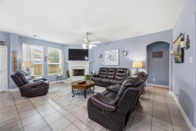 2530 Wood Park Boulevard, Conroe, TX 77304
