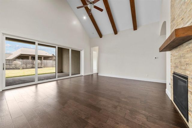 9814 Carver Drive, Iowa Colony, TX 77583