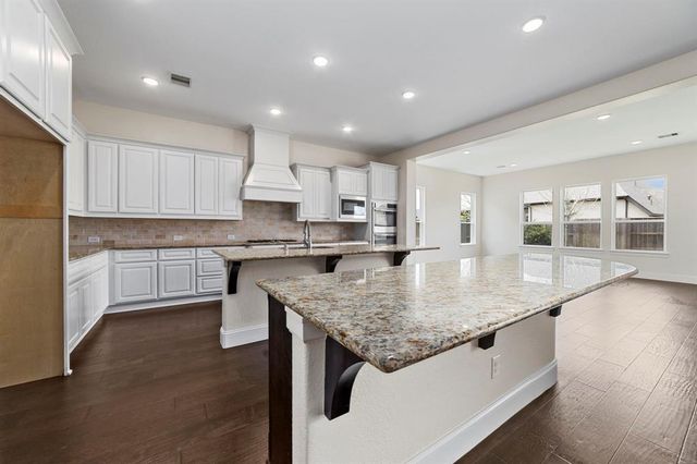 9814 Carver Drive, Iowa Colony, TX 77583