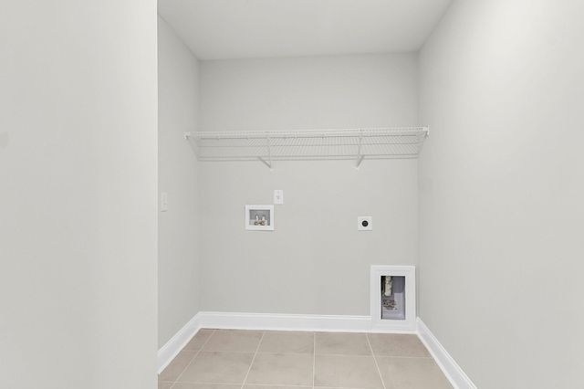 1038 Tributary Boulevard, Hollywood, SC 29449