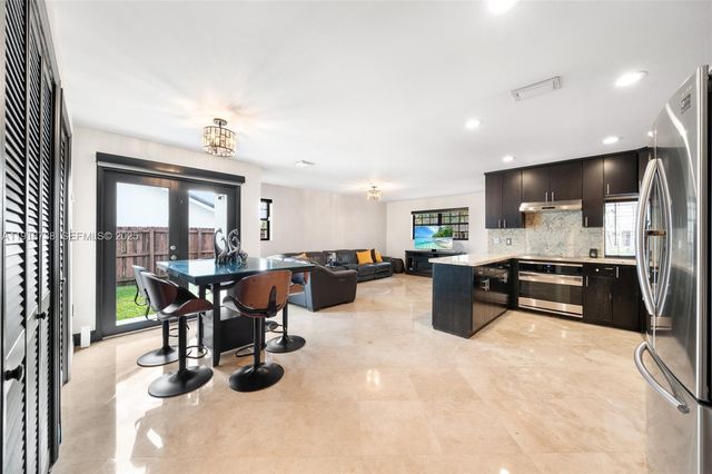 5424 SW 154th Place 5424, Miami, FL 33185