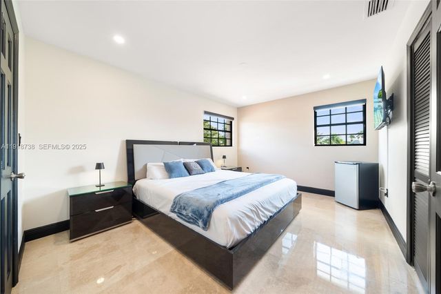 5424 SW 154th Place 5424, Miami, FL 33185