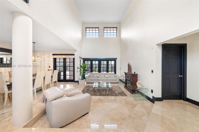 5424 SW 154th Place 5424, Miami, FL 33185