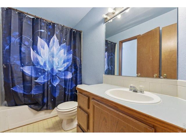 3448 Sam Houston Cir, Fort Collins, CO 80526