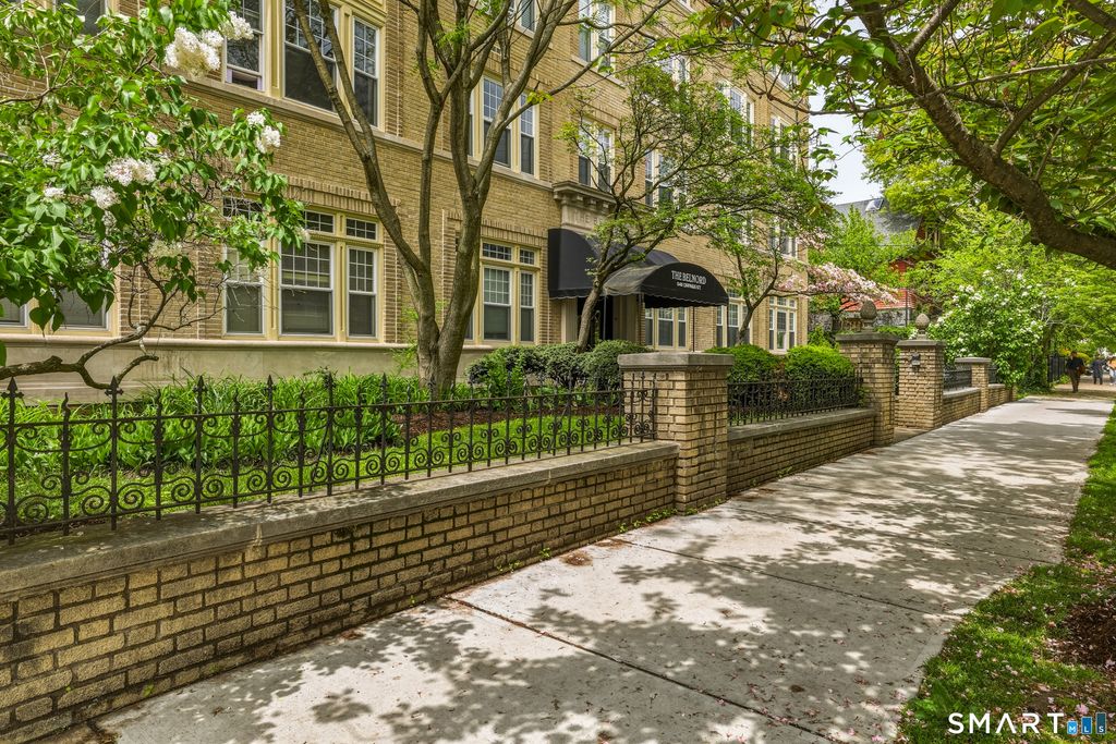 548 Orange Street 302, New Haven, CT 06511