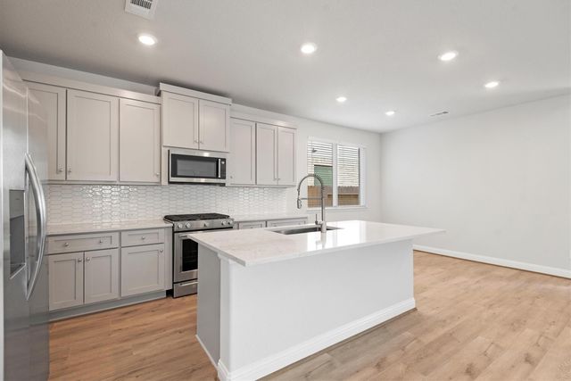 13155 Hidden Village Court, Conroe, TX 77302