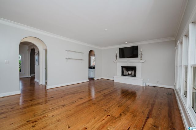 325 GREYSTONE GLEN CIRCLE, Hoover, AL 35242