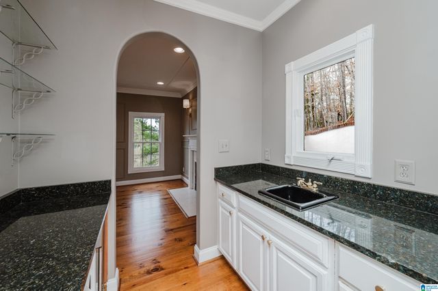 325 GREYSTONE GLEN CIRCLE, Hoover, AL 35242