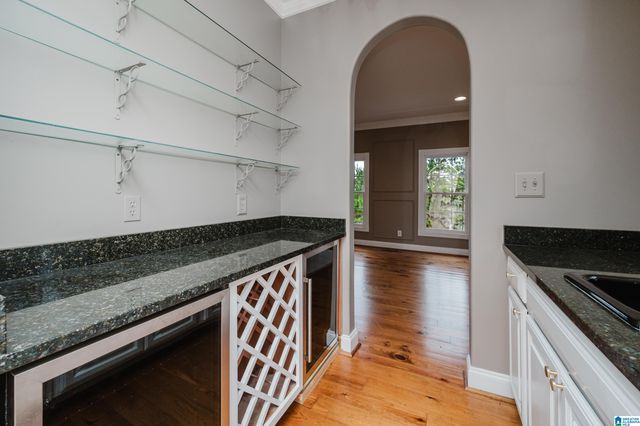 325 GREYSTONE GLEN CIRCLE, Hoover, AL 35242