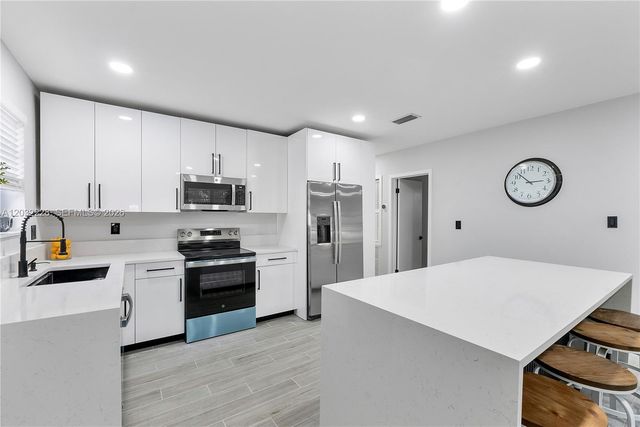 510 E Acre Drive 0, Plantation, FL 33317