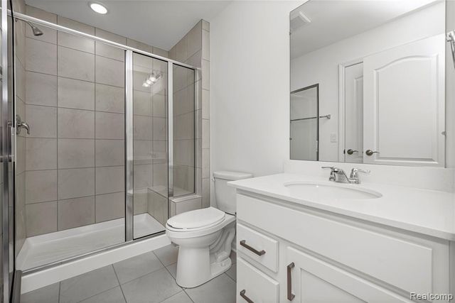 43071 Atwood Avenue, Novi, MI 48375