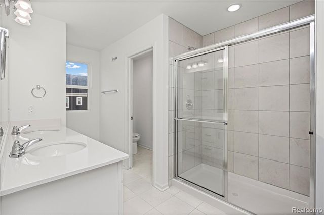 43071 Atwood Avenue, Novi, MI 48375