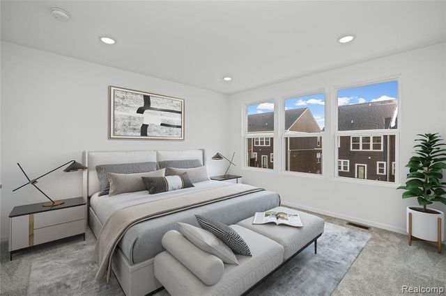 43071 Atwood Avenue, Novi, MI 48375