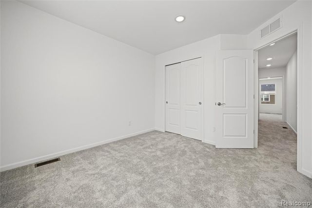 43071 Atwood Avenue, Novi, MI 48375