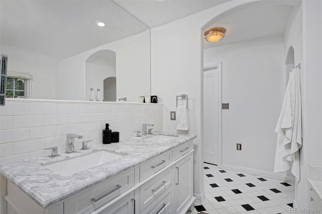 590 Race Street, Denver, CO 80206