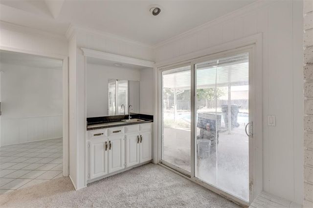 13400 Apple Valley Drive, Oklahoma City, OK 73120