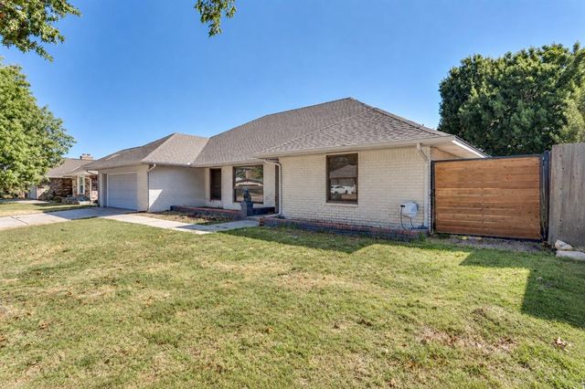 13400 Apple Valley Drive, Oklahoma City, OK 73120